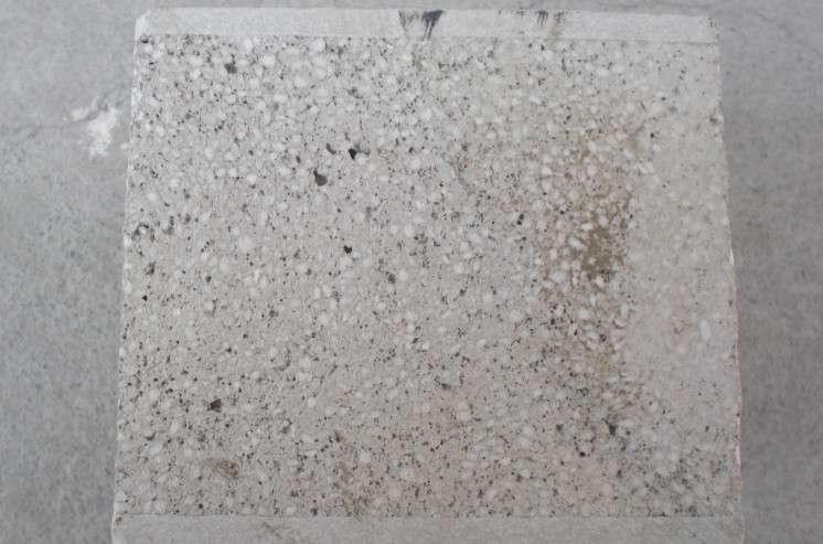 輕質(zhì)隔墻板